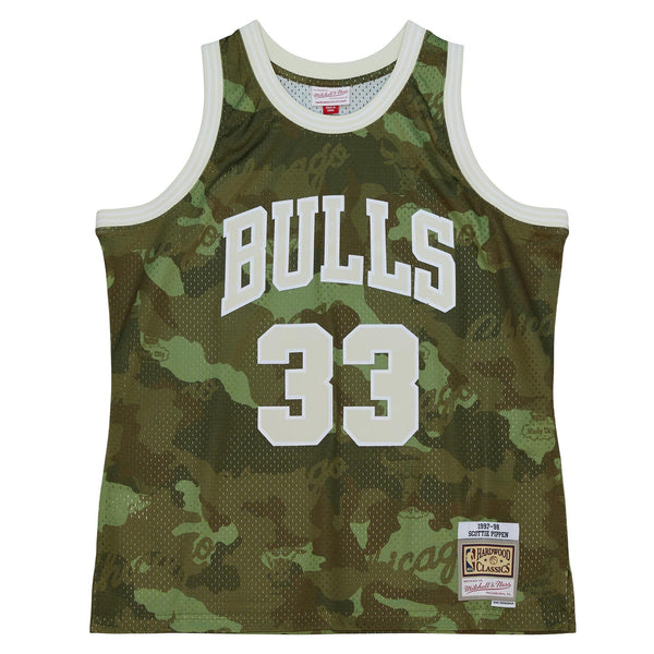 Chicago Bulls NBA Scottie Pippen 1997 Ghost Green Camo Swingman Jersey By Mitchell & Ness -