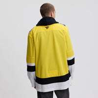 Boston Bruins Fanatics Gold 2026 NHL Stadium Series Premium Jersey